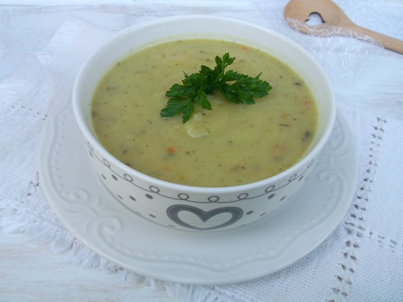 Kalafiorowo- cukiniowa zupa krem Kalafiorowo- cukiniowa zupa krem