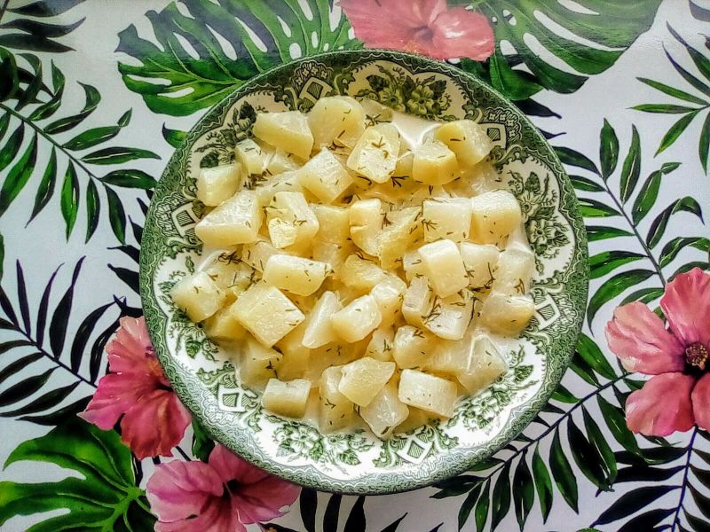 Kalarepa w sosie koperkowym  Kalarepa w sosie koperkowym