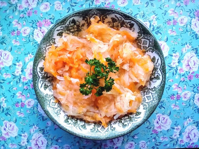 Kalarepka gotowana z marchewką