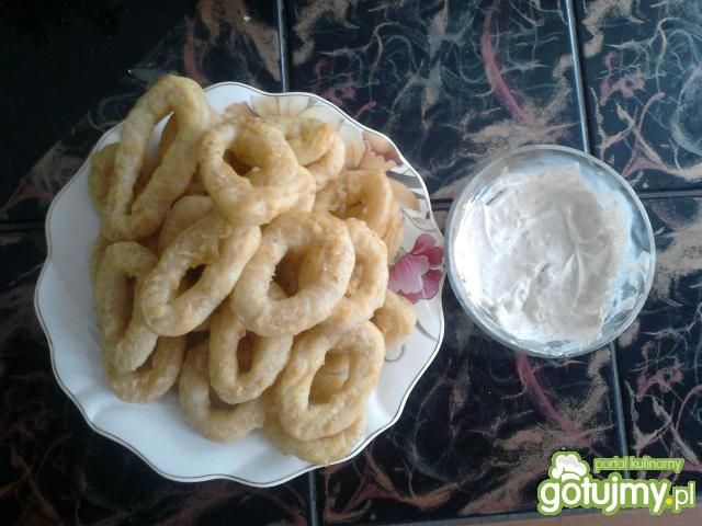 Kalmary z sosem czosnkowym Kalmary z sosem czosnkowym