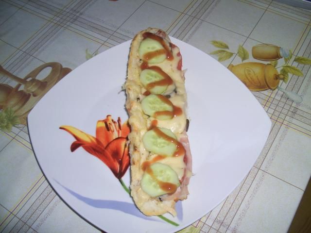 Kanapka na ciepło Kanapka na ciepło