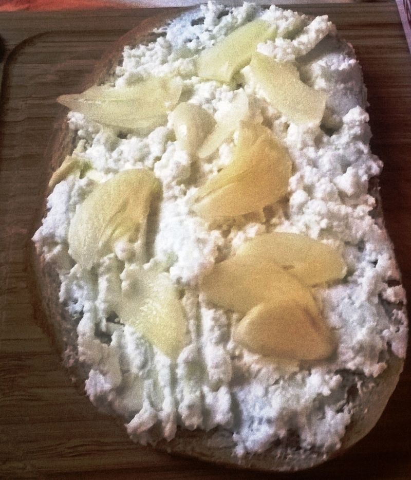 Kanapka z imbirem na walkę z chorobą  Kanapka z imbirem na walkę z chorobą