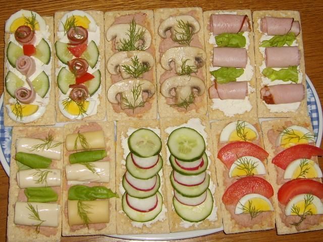 Kanapki na imprezę Kanapki na imprezę