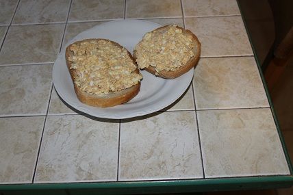 kanapki z pastą rybno-jajeczną