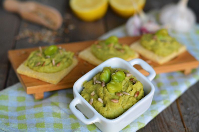 Kanapkowa pasta z bobu