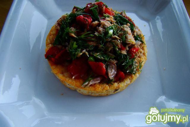 kanapkowa sałatka tuńczykowa