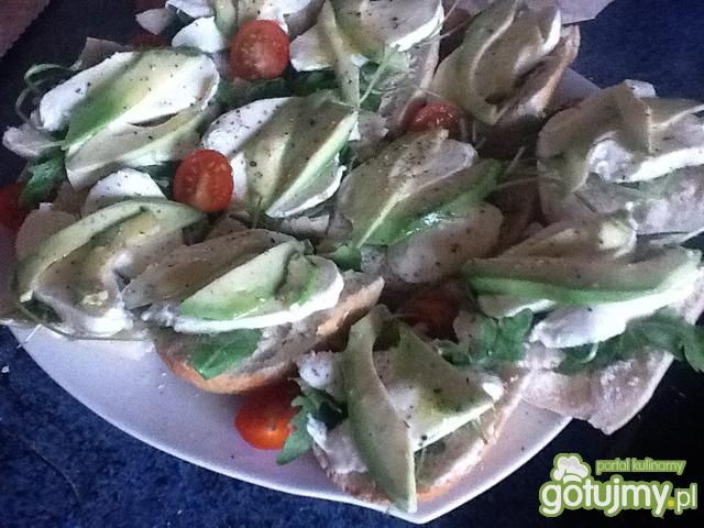 Kanapkowa wariacja z awokado