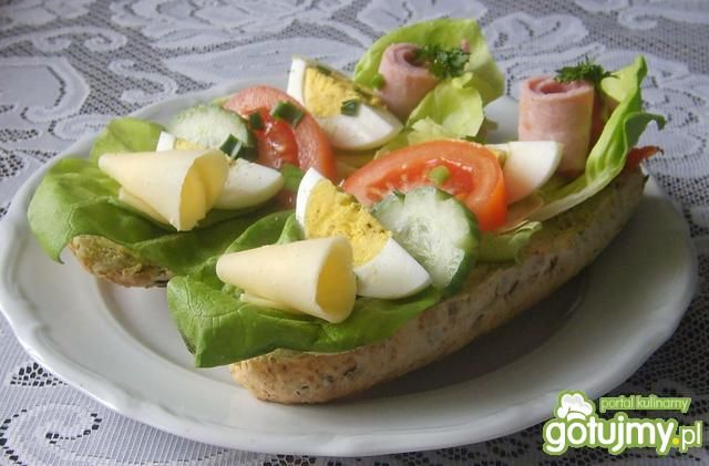 Kanapkowe łódeczki