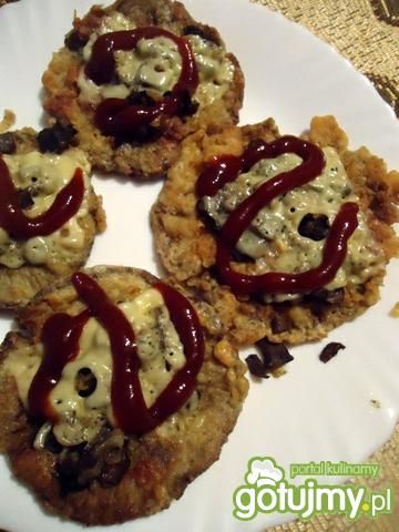 Kanie zapiekane z pieczarkami i serem