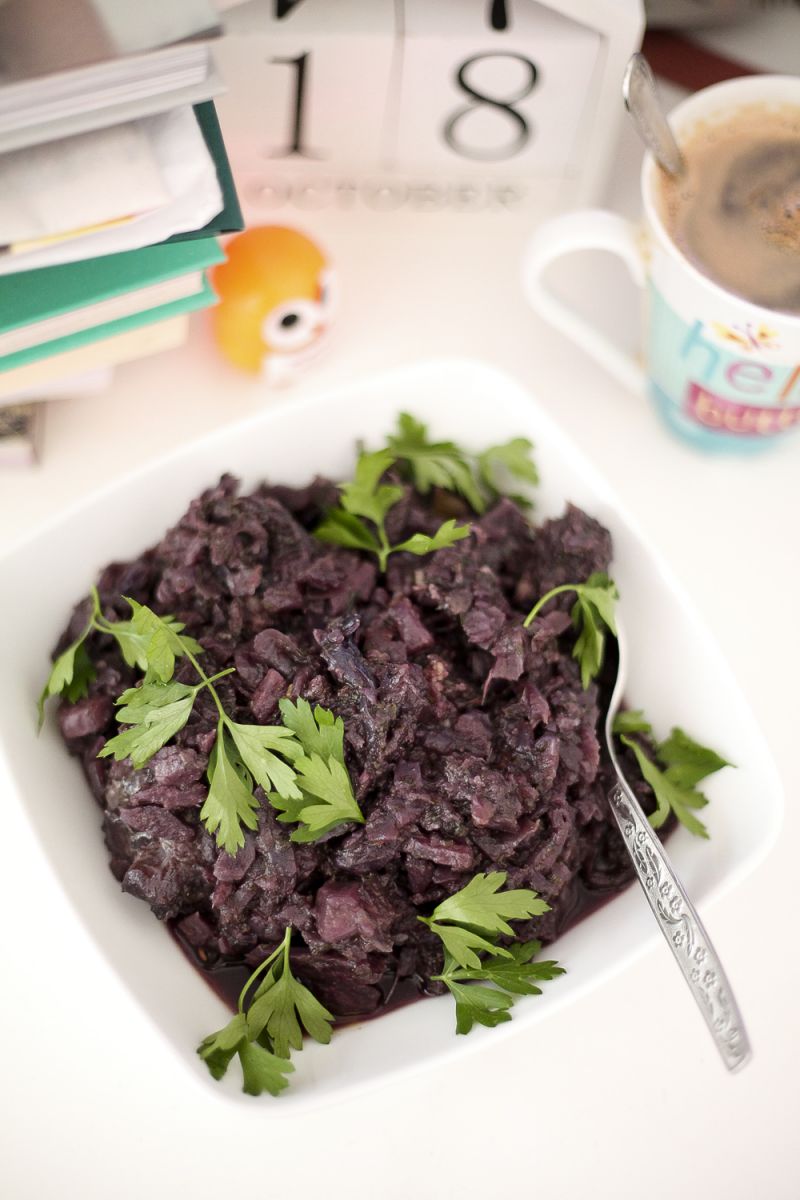 Kapucha na golonce z jałowcem