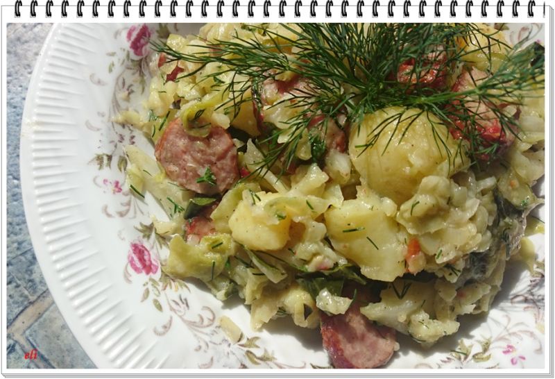 Kapuściano ziemniaczana sałatka Eli na ciepło