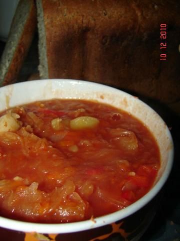 Kapuśniaczek na czerwono