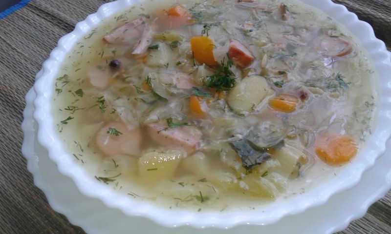 Kapuśniaczek z młodej kapusty