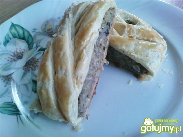 Kapuśniaczki z ciasta francuskiego 