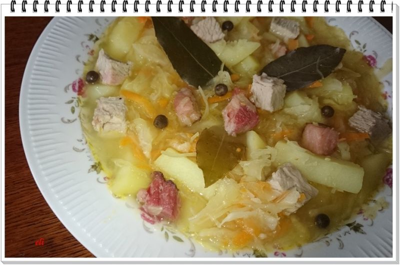Kapuśniak Eli na żeberkach  Kapuśniak Eli na żeberkach