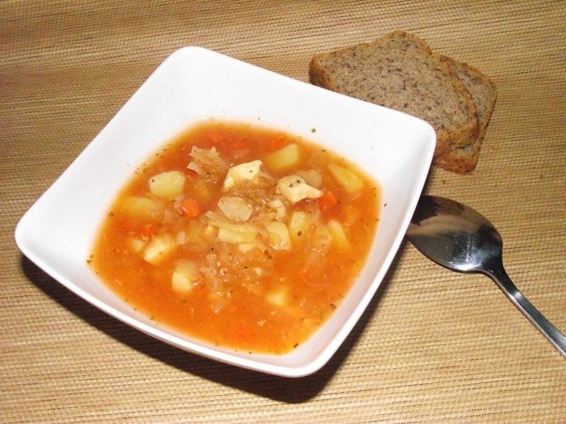 Kapuśniak na filecie z kurczaka