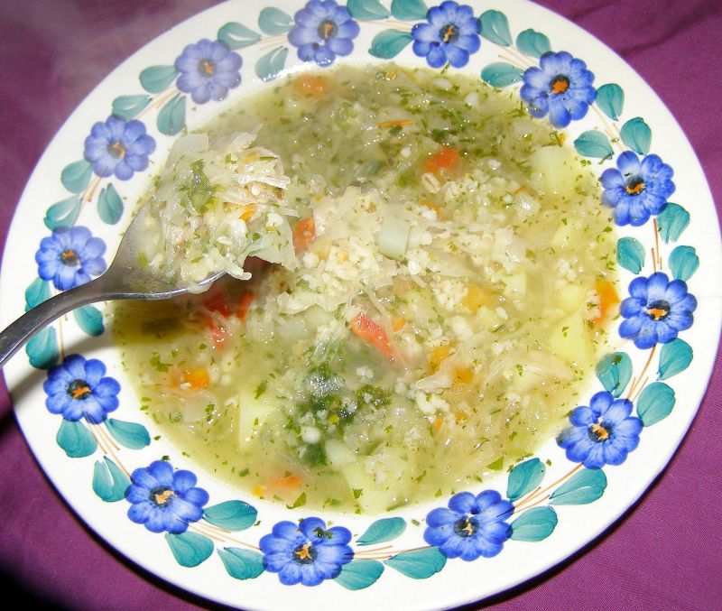 Kapuśniak z kaszą,papryką Kapuśniak z kaszą,papryką