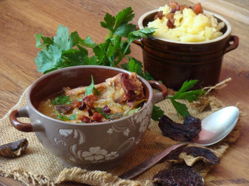 Kapuśniak z kiszonej kapusty 