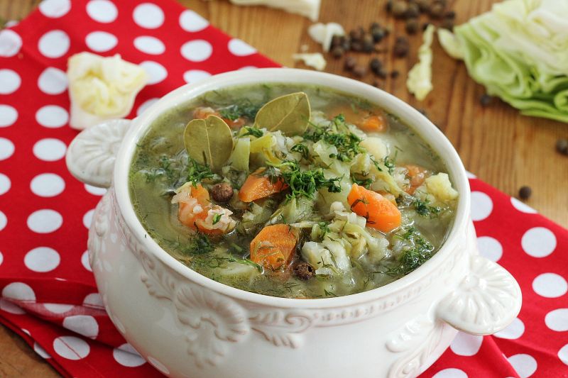 Kapuśniak z młodej kapusty Kapuśniak z młodej kapusty