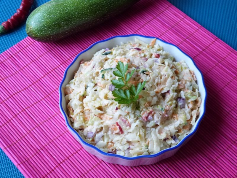 Kapusta biała z cukinią i chilli Kapusta biała z cukinią i chilli