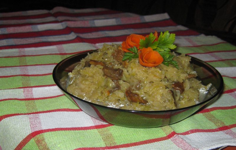 Kapusta  duszona z grzybami