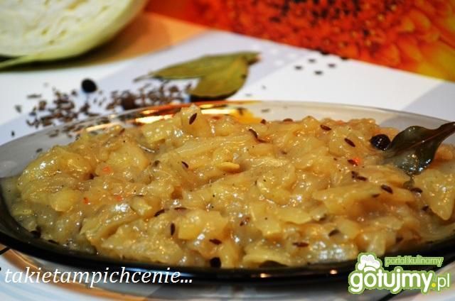 Kapusta duszona z kminkiem Kapusta duszona z kminkiem