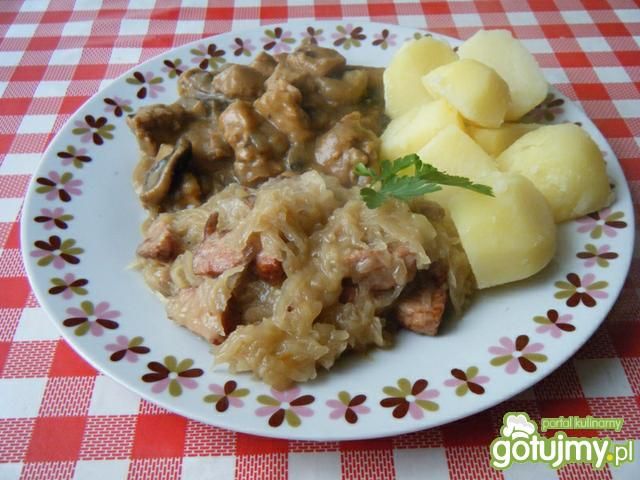 Kapusta kiszona gotowana