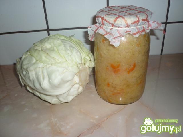 Kapusta kiszona z marchewką wg Reniz