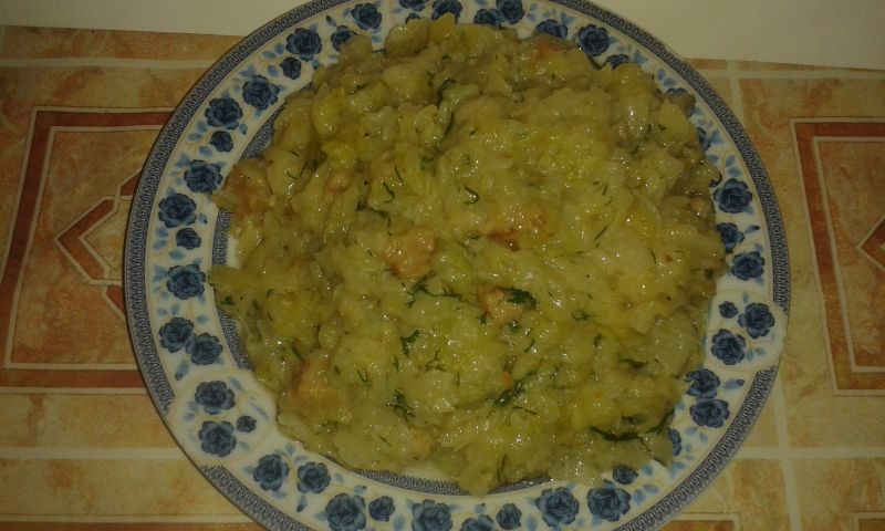 Kapusta młoda zasmażana