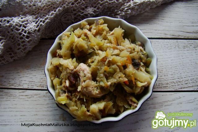 Kapusta na ciepło z pieczarkami 