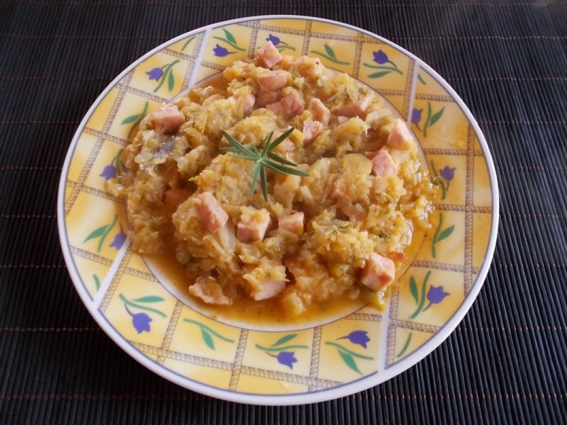 Kapusta na wędzonym