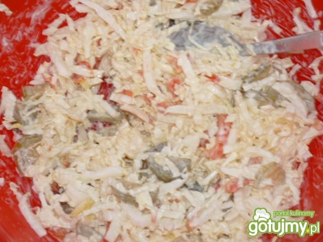 Kapusta pekińska z pomidorem i ogórkiem Kapusta pekińska z pomidorem i ogórkiem