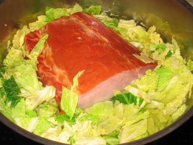Kapusta włoska z wędzonką Kapusta włoska z wędzonką