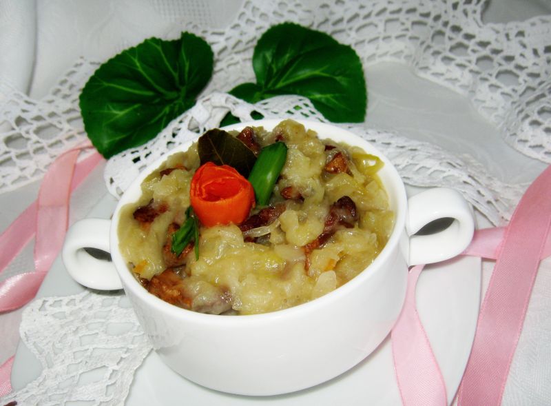 Kapusta z boczkiem zasmażana Kapusta z boczkiem zasmażana