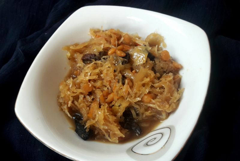 Kapusta z grochem i grzybami Kapusta z grochem i grzybami