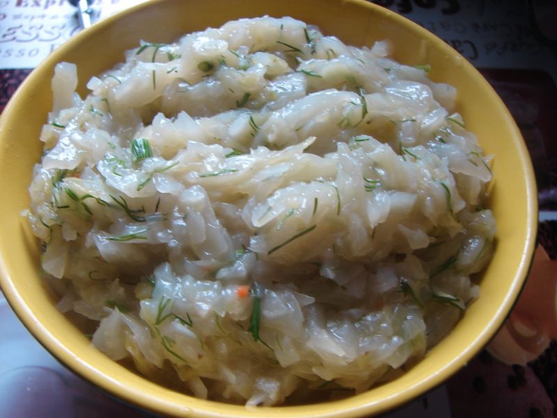 Kapusta z kostką grzybową