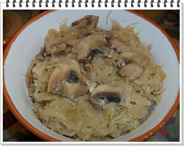 Kapusta z pieczarkami Eli Kapusta z pieczarkami Eli