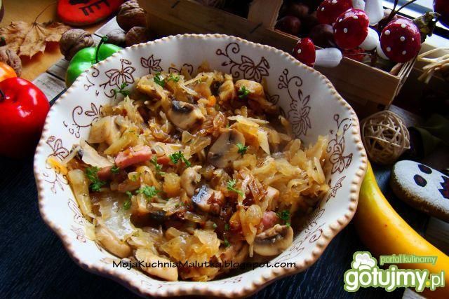 Kapustka z pieczarkami na ciepło  Kapustka z pieczarkami na ciepło