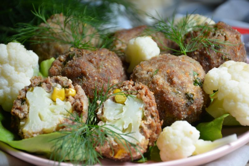 Karafior smażony w mięsnej skorupce Karafior smażony w mięsnej skorupce