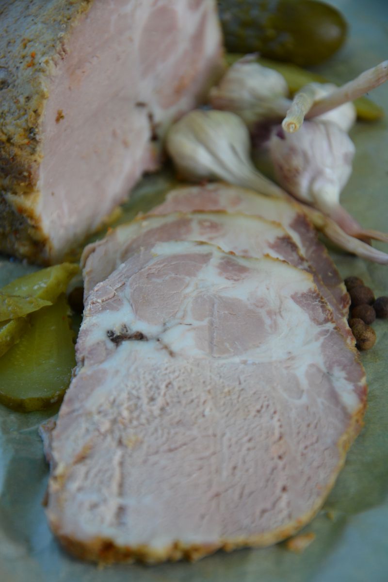 Karkówka pieczona, marynowana w mleku z majonezem Karkówka pieczona, marynowana w mleku z majonezem