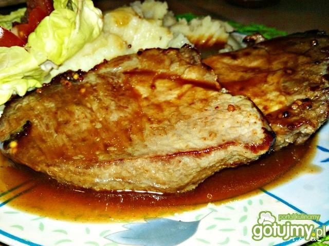 Karkówka pieczona na soli