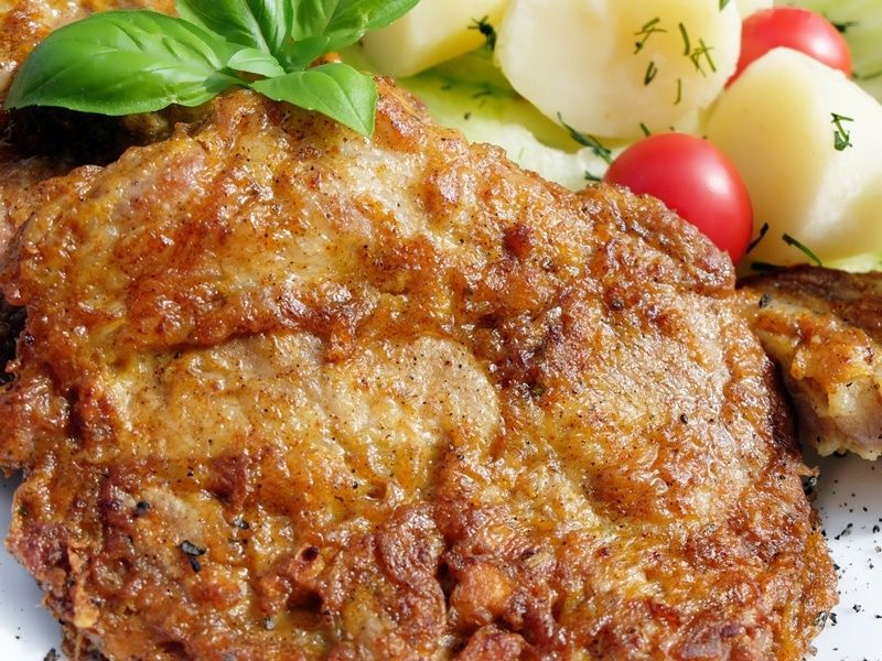 Karkówka po diabelsku w marynacie z jaj i majonezu