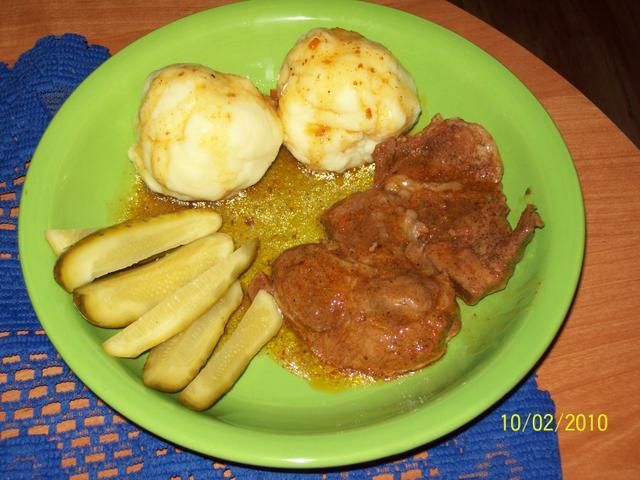 Karkówka w sosie miodowo-musztardowym