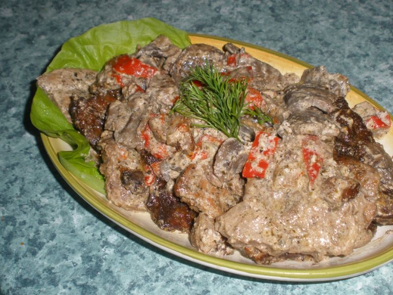 Karkówka w sosie śmietanowym  Karkówka w sosie śmietanowym