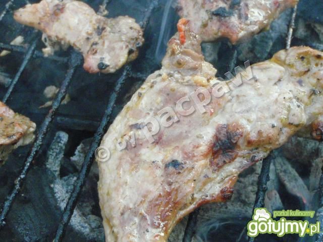 Karkówka winna na grilla 