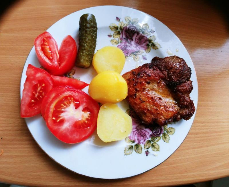 Karkówka z patelni, w pikantnej marynacie