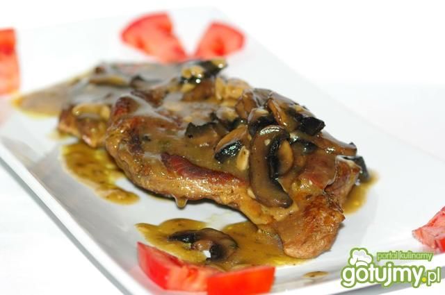 Karkówka z Pieczarkami 2