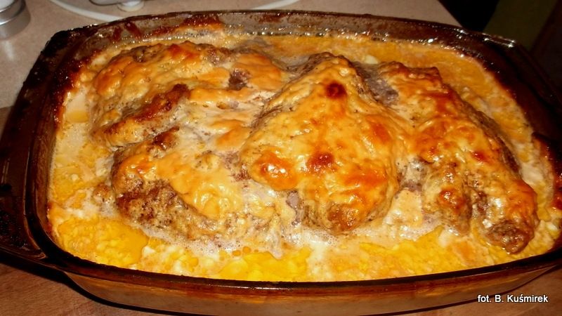 Karkówka zapiekana w sosie majonezowo-ketchupowym