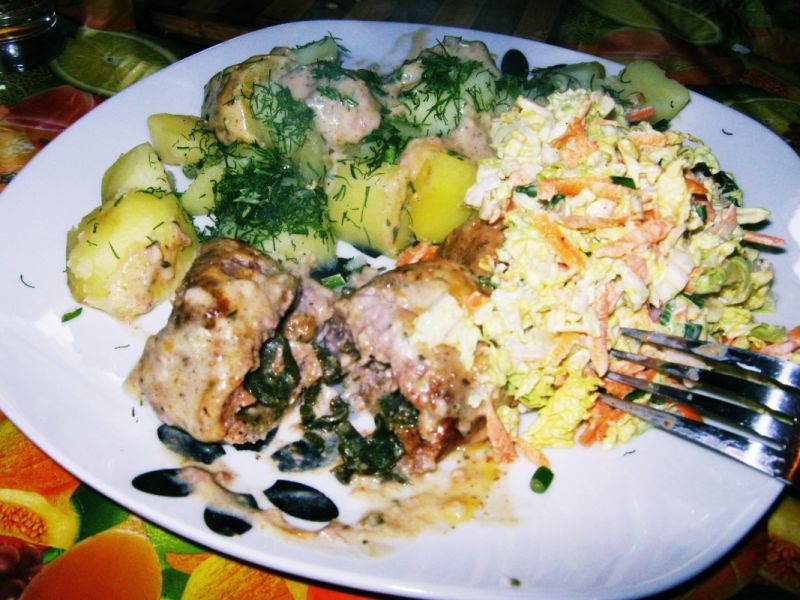 Karkówkowe roladki ze szczypiorem