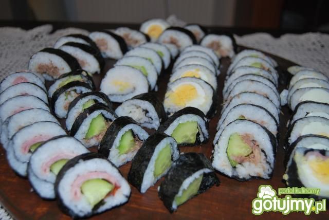 Karnawałowe sushi-nie sushi.  Karnawałowe sushi-nie sushi.